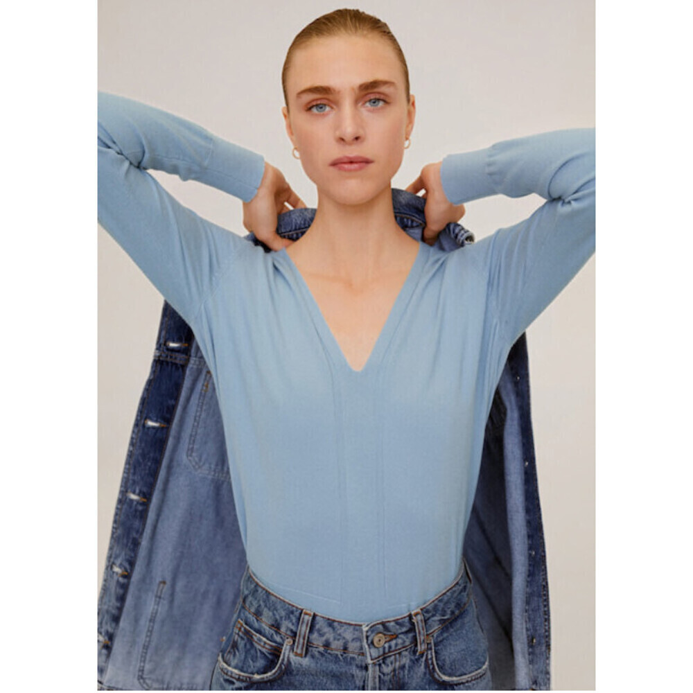 Mango women's Ribbed Detail Sweater V neck long sleeve In Heather Blue Size XS